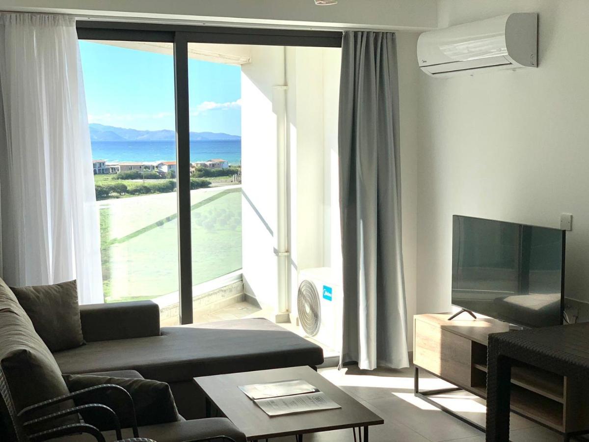 Aphrodite Beachfront Hotel