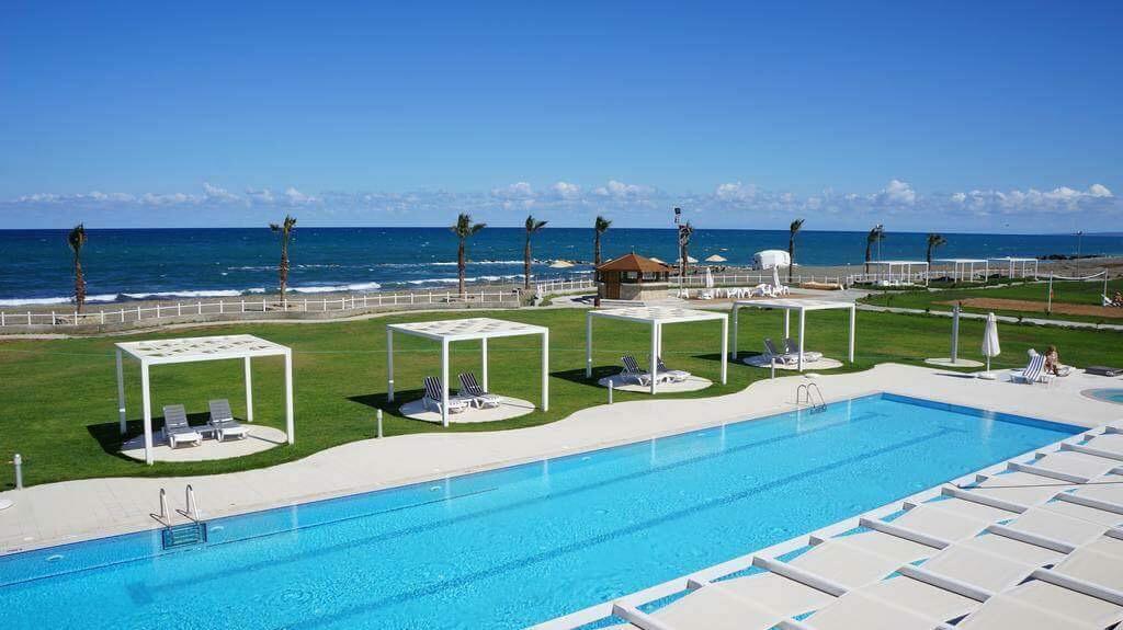 Aphrodite Beachfront Official 3*
